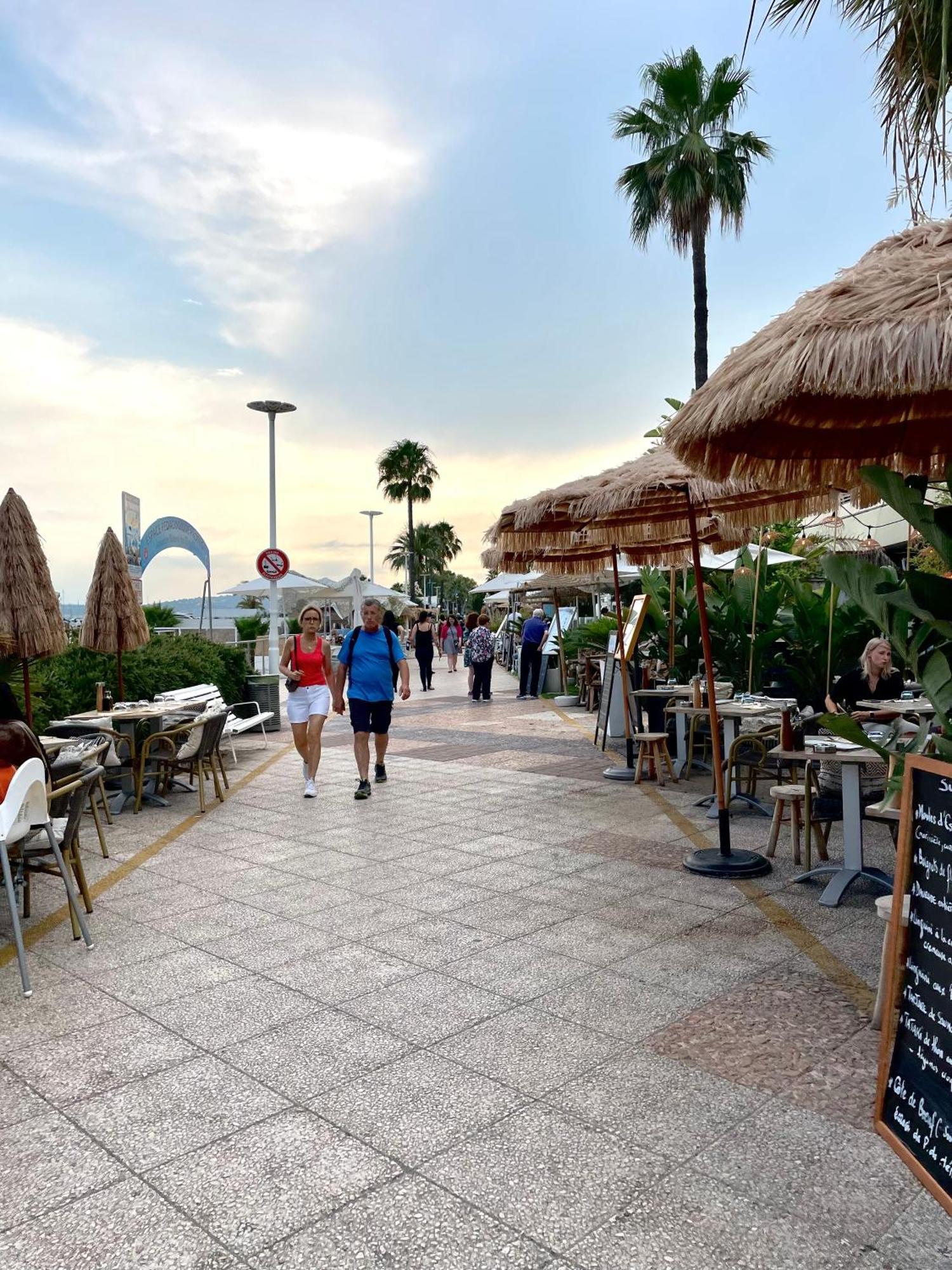 Plage Landsberg - Saint-Laurent-Du-Var Exterior photo